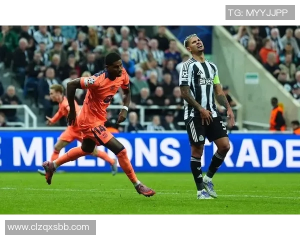 足球球星专访:从赛场到人生梦想的背后故事